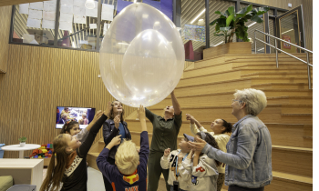 14-10-2021 Opening IKC Borgman door wethouder Bloemhoff © Henk Tammens (18).jpg